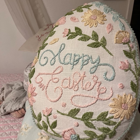 Shabby Chic Easter pillow - Picture 3 of 6